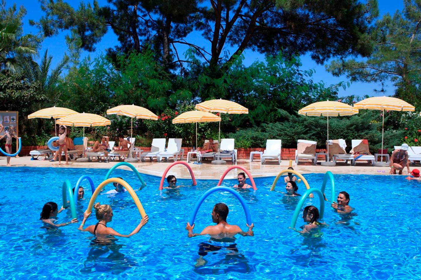 Miarosa-Incekum-West-Resort-Pool-10