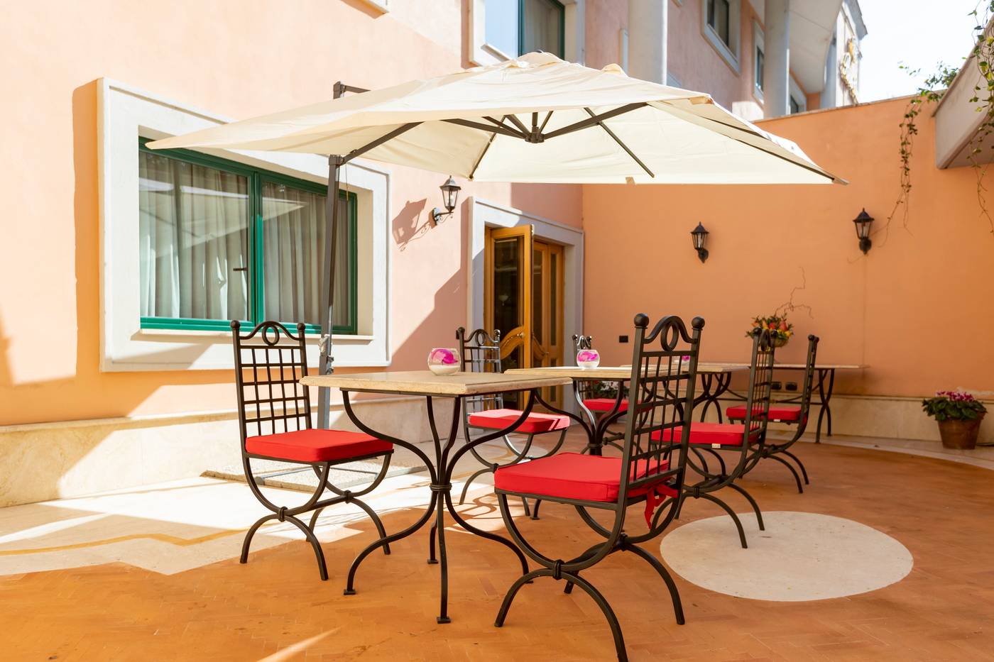 River-Chateau-Terrace-58