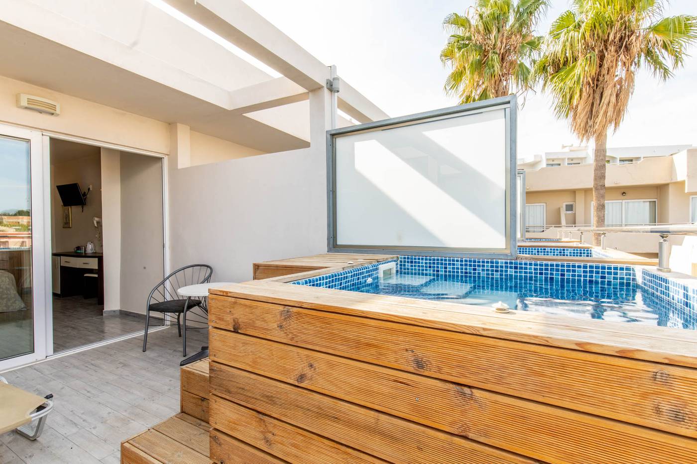 Venezia-Resort-Hotel-Room-21