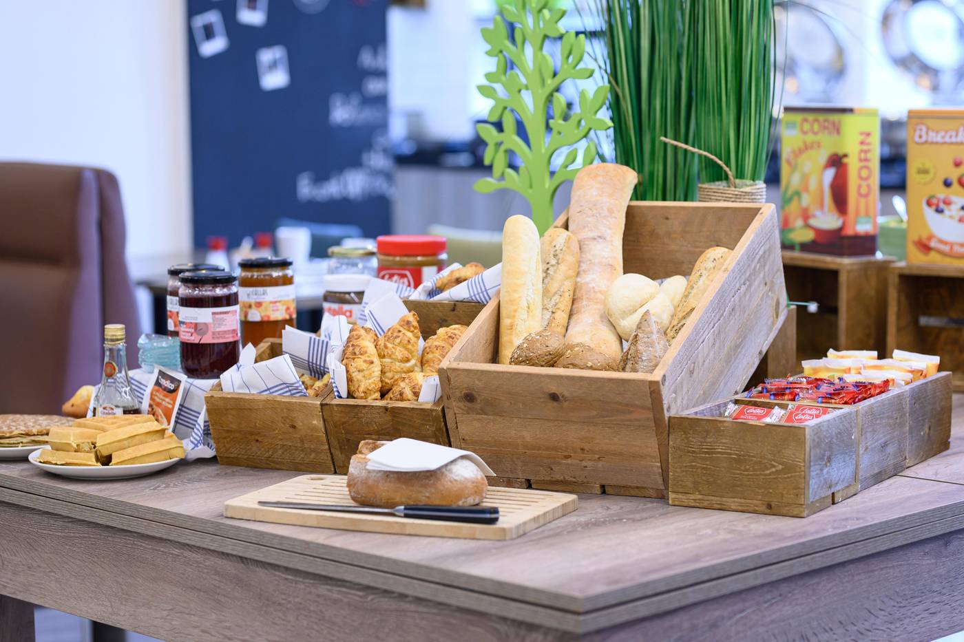 Holiday-Inn-Brussels-Schuman-Restaurant-52