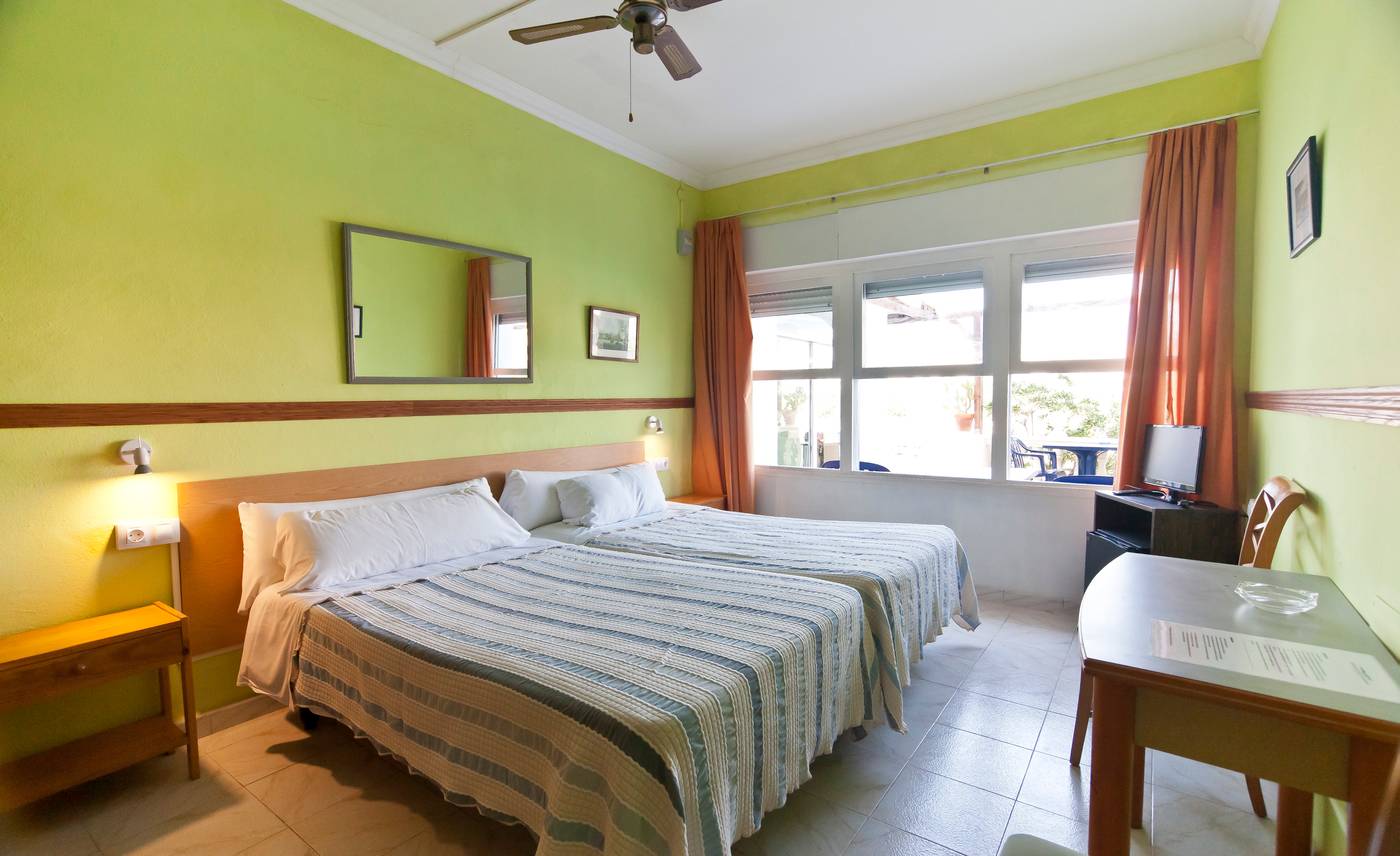 Cala-Bona---Mar-Blava-Room-13