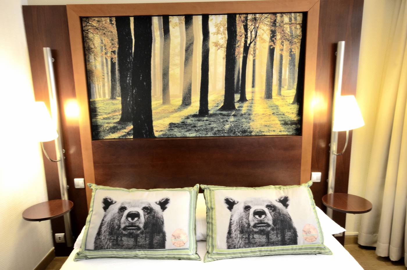 Green-Hotels-Confort-Paris-13-Room-18