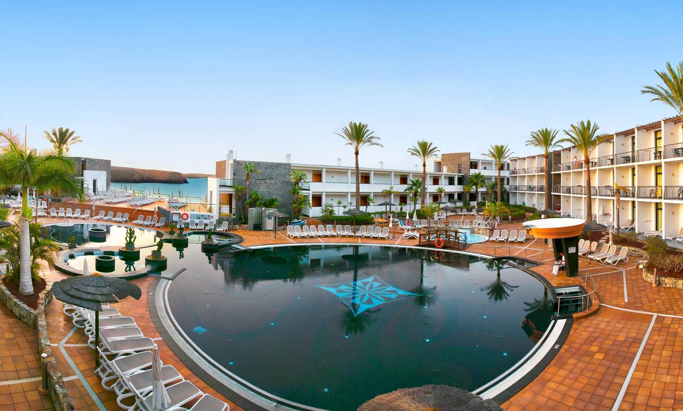 Hotel-LIVVO-Mirador-Papagayo-Pool-6