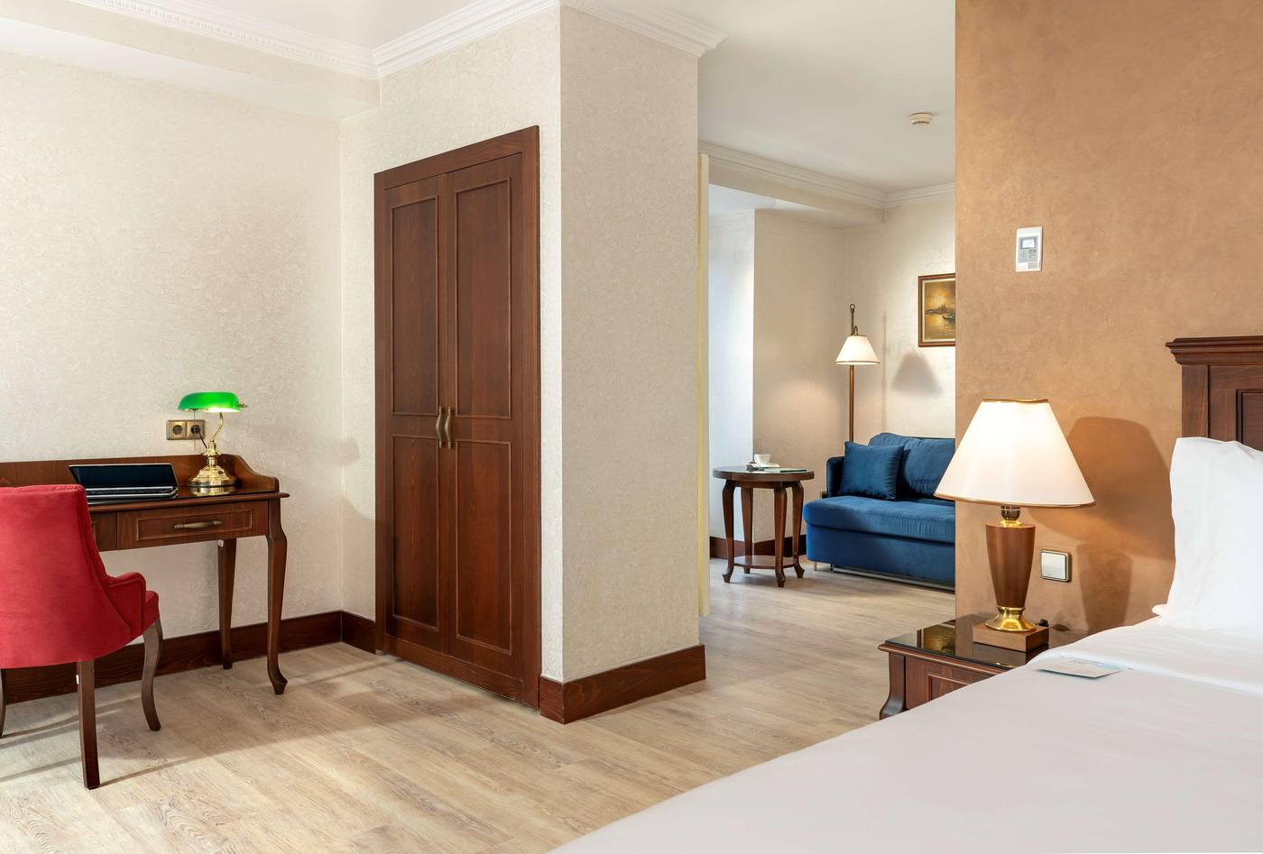 Lares-Park-Hotel-Room-19