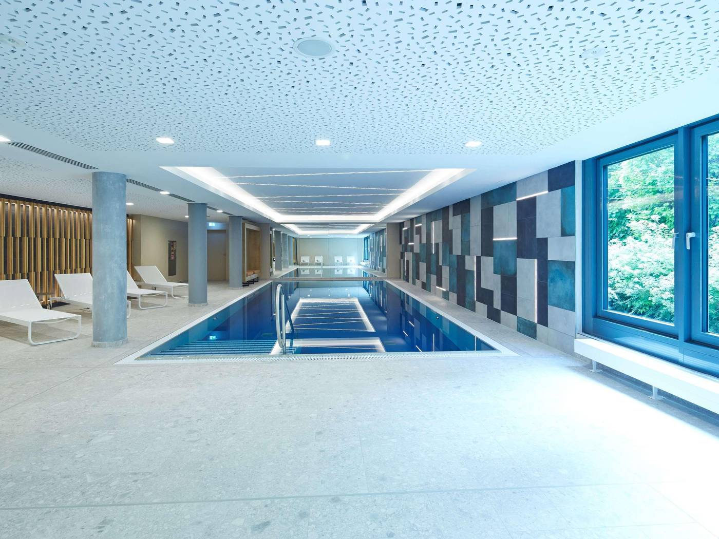 Novotel-Muenchen-City-Pool-76