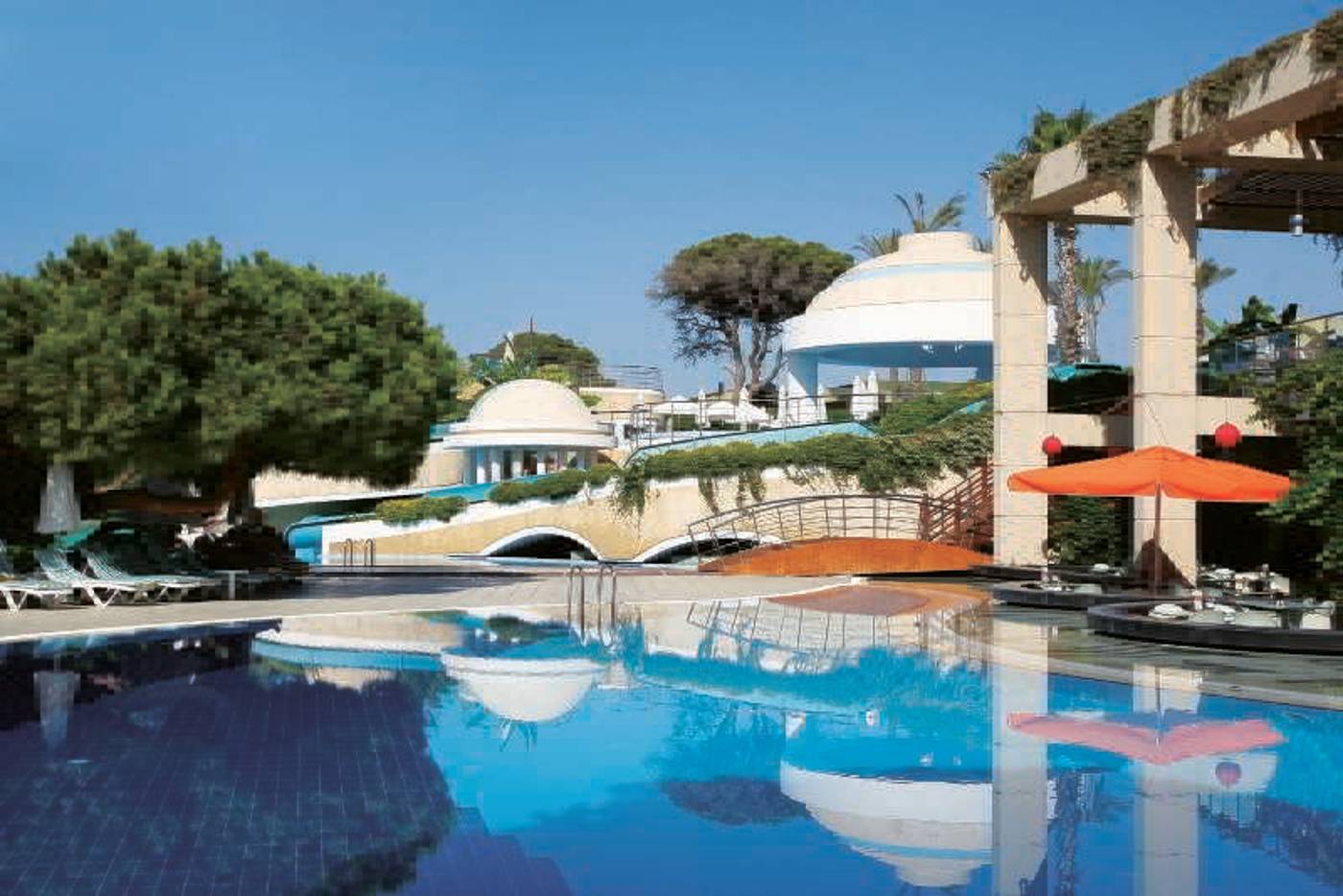 Limak-Atlantis-Resort-Pool-9