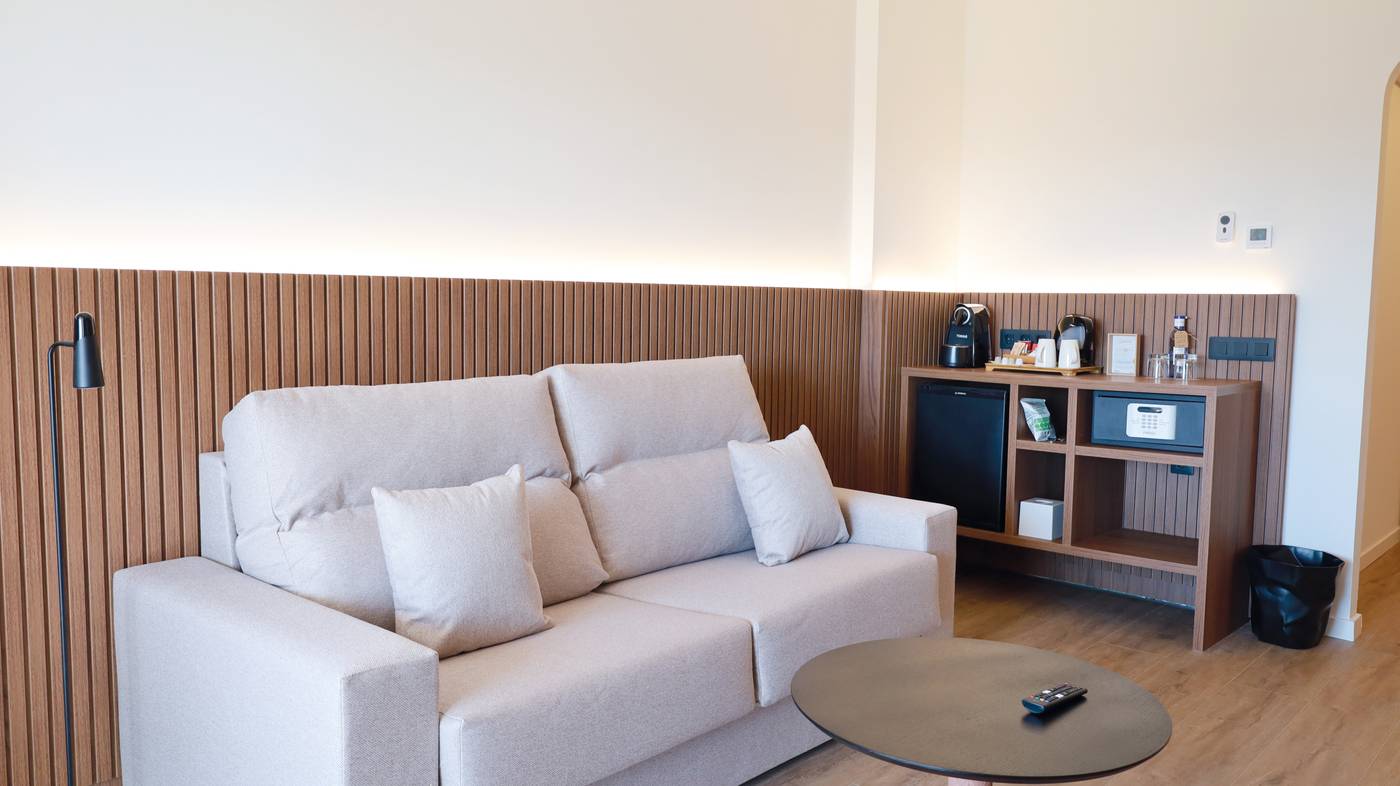 Port-Ciutadella-Room-36