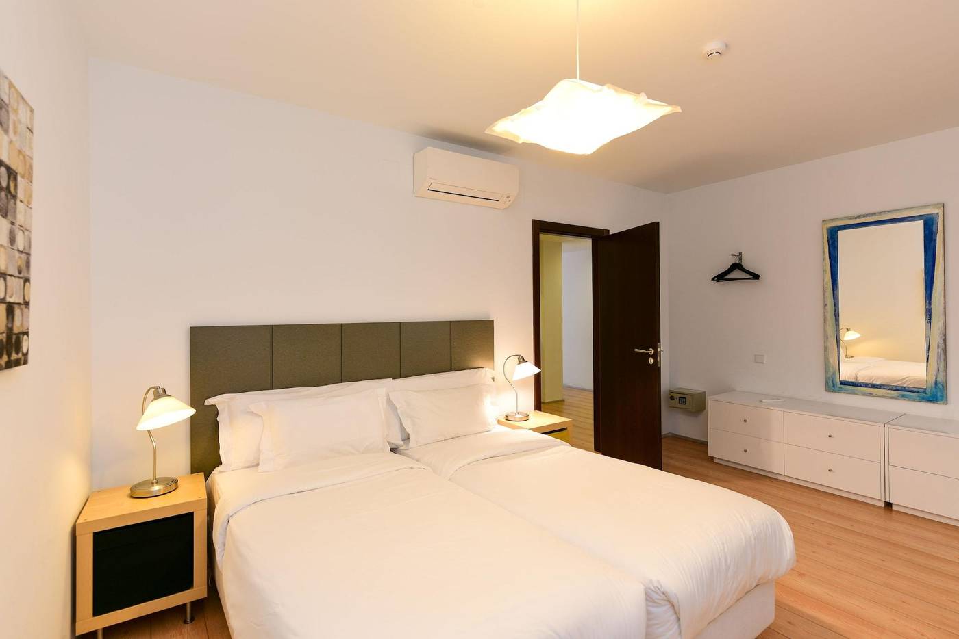 Alfama---Lisbon-Lounge-Suites-Room-26