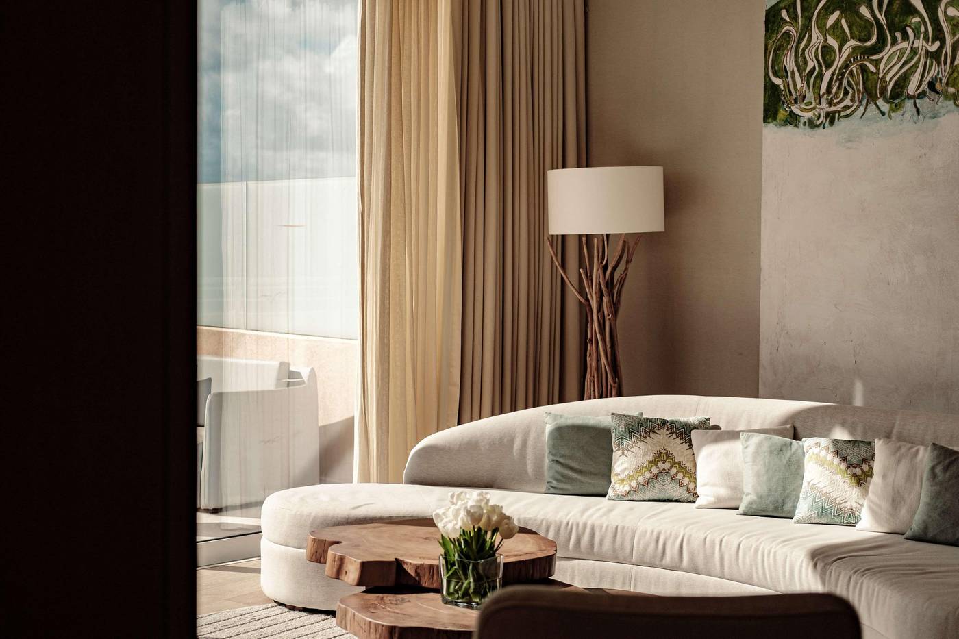 Radisson-Blu-Resort---Spa-Golden-Sands-Room-36