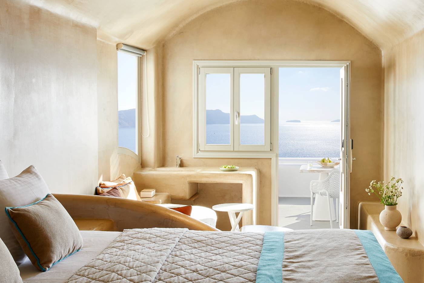 La-Perla-Villas-General-view-7