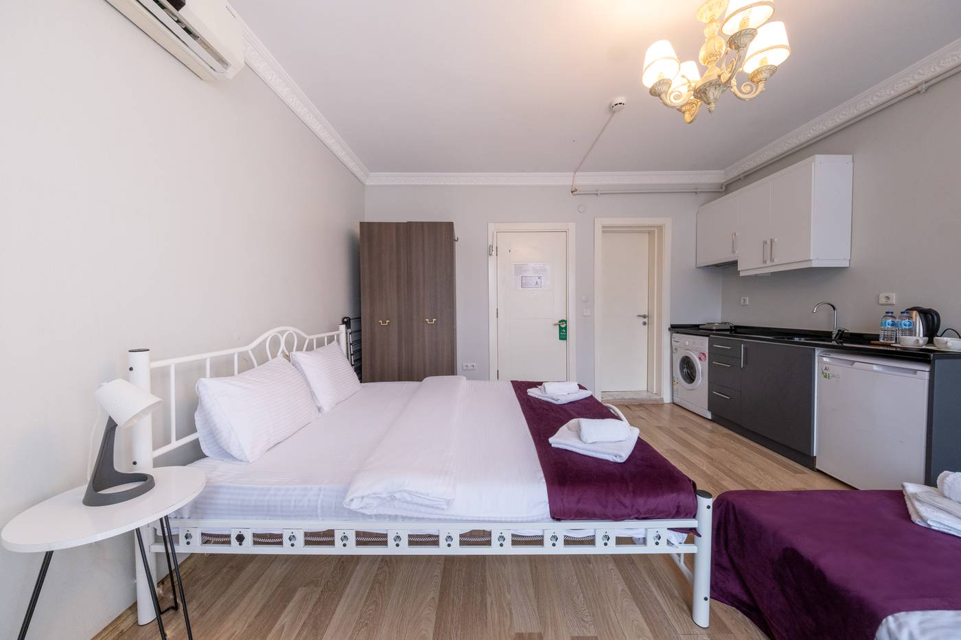 Frame-Galata-Hotel-Room-11
