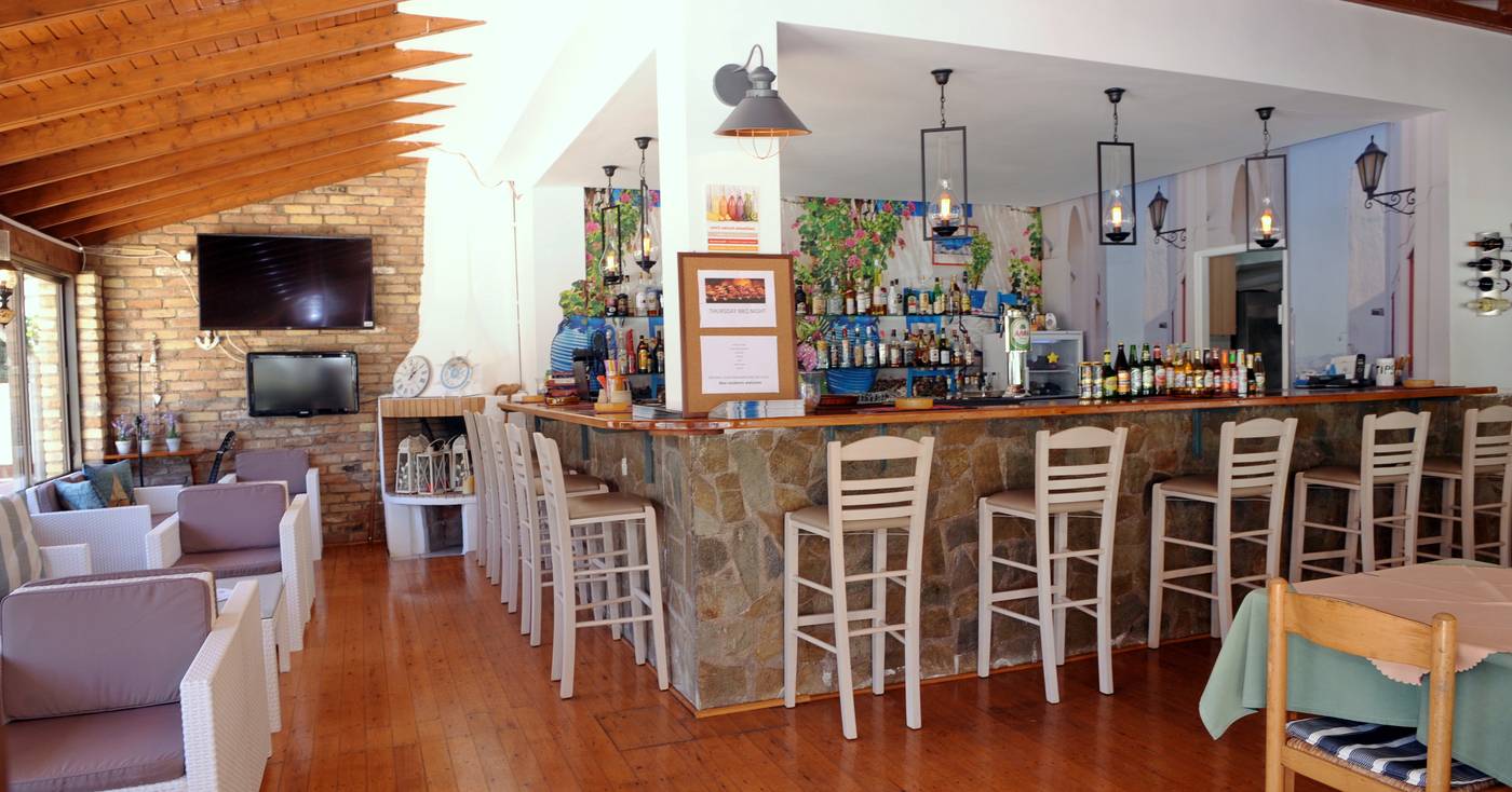 Katia-Apartments-Bar-40