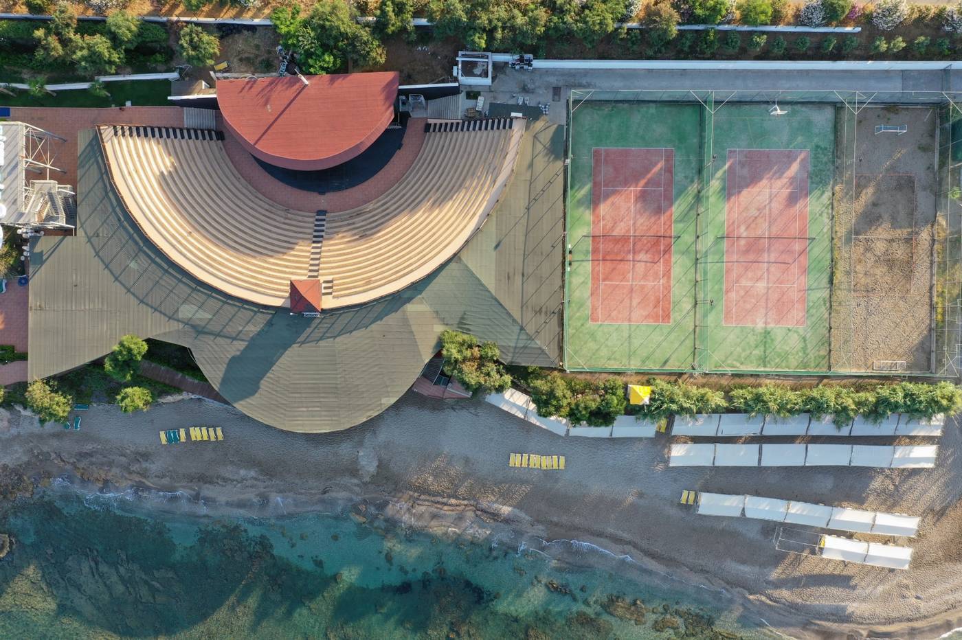 Vikingen-Infinity-Resort---Spa-Beach-91