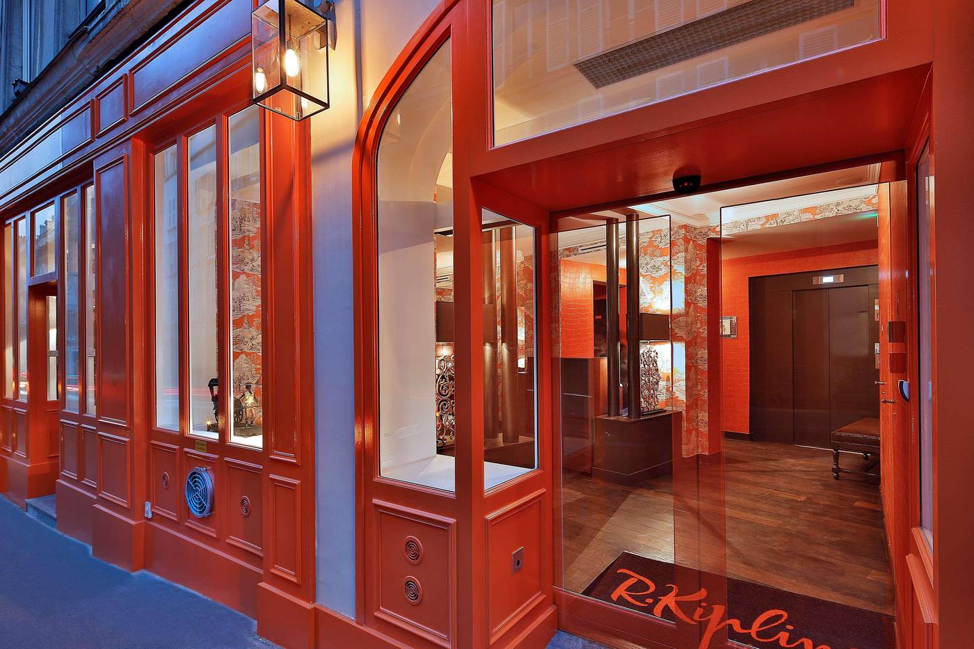 Hotel-R--Kipling-by-Happy-Culture-General-view-9