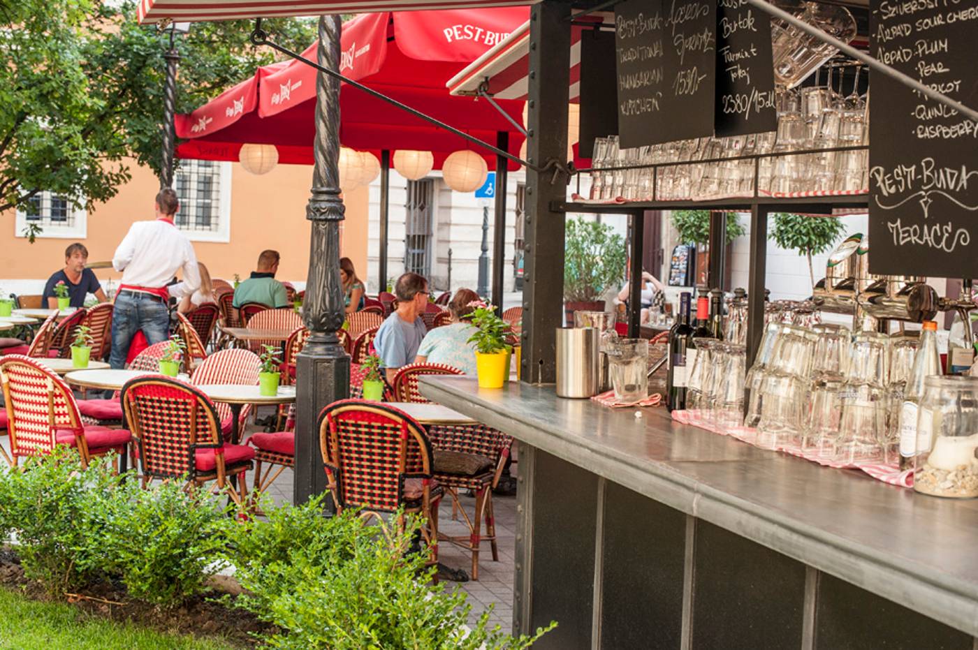 Pest-Buda-Hotel---Design---Boutique-Restaurant-43