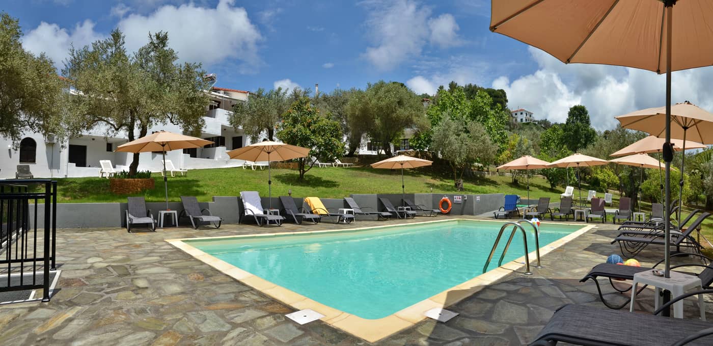 Katerina-Apartments-Pool-1