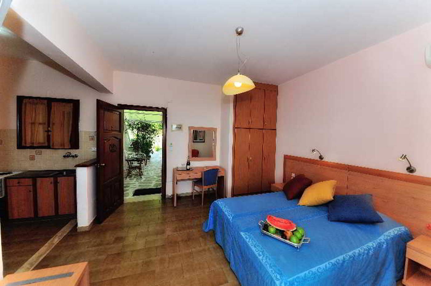 Vassilias-beach-Room-6