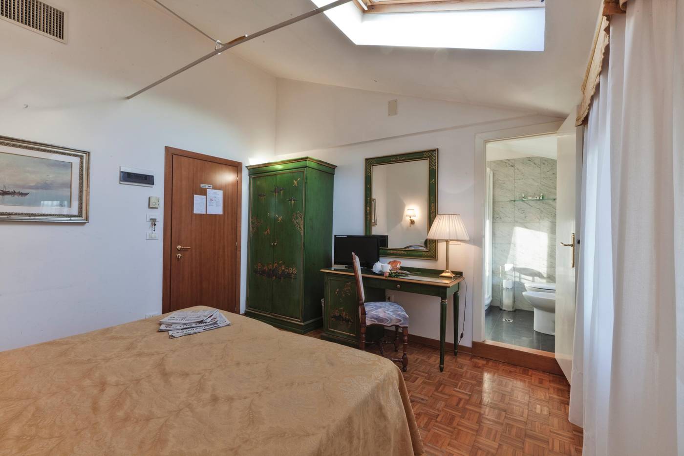 Palazzo-Cendon-Room-14