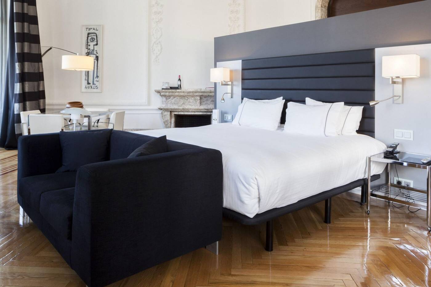 AC-Hotel-Palacio-del-Retiro-Autograph-Collection-Room-44