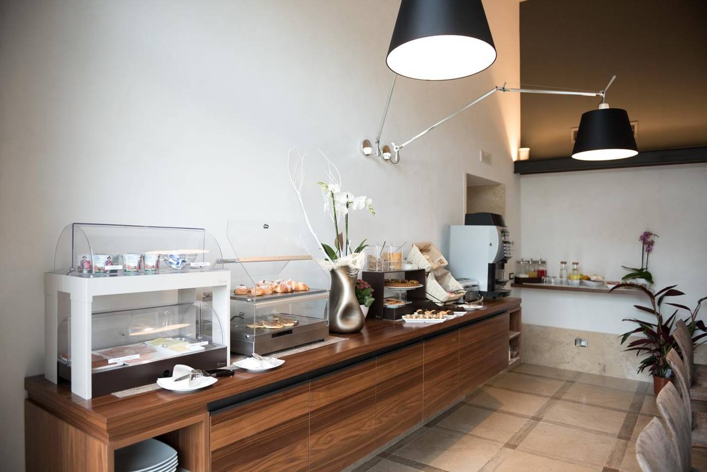 Gasometer-Urban-Suites-Bar-25