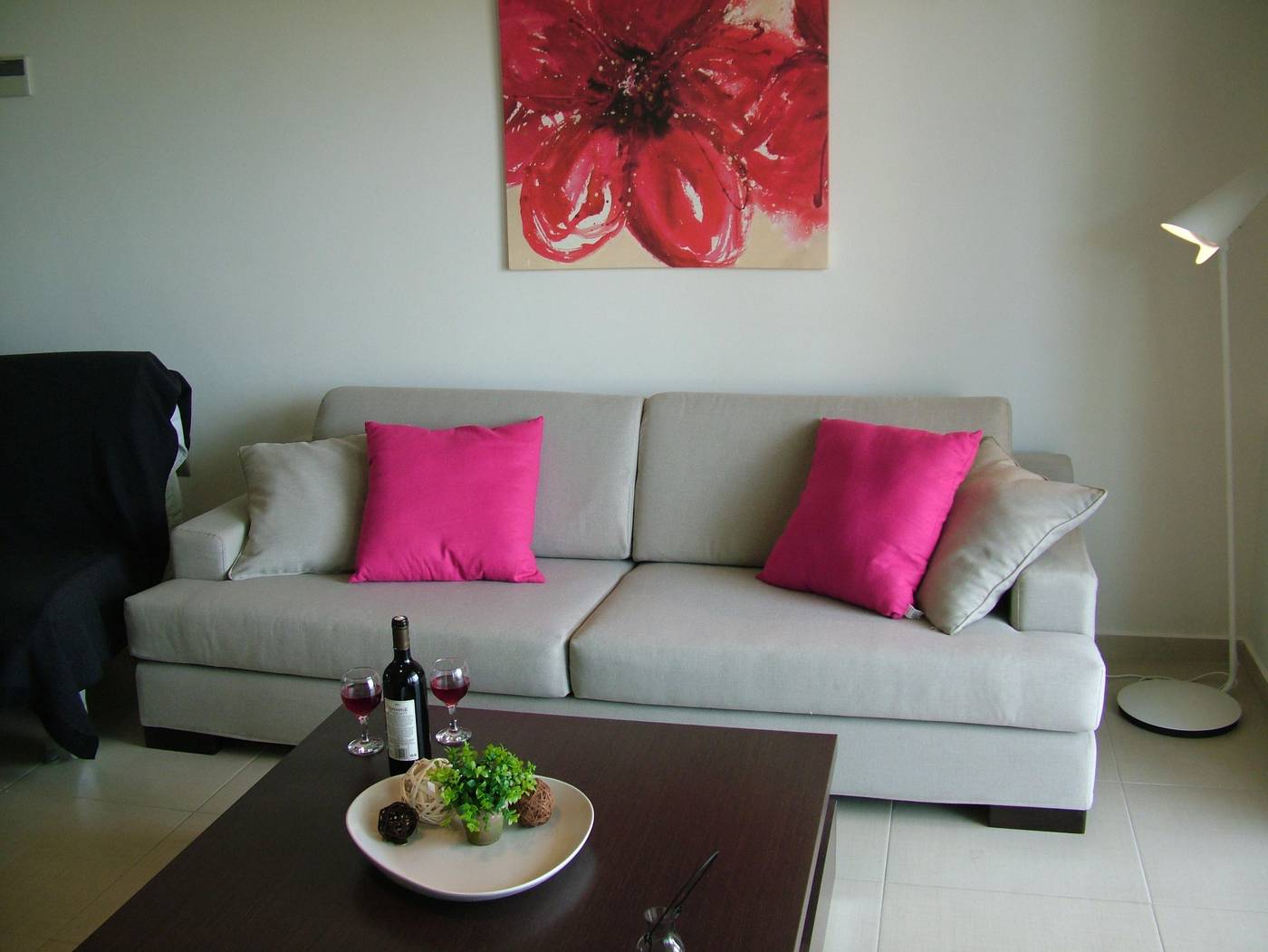 Sugar---Almond--Room-7