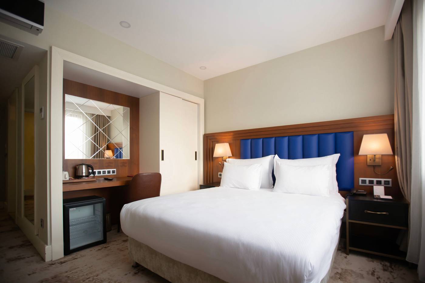 Ramada-Plaza-By-Wyndham-Istanbul-Sultanahmet-Room-30