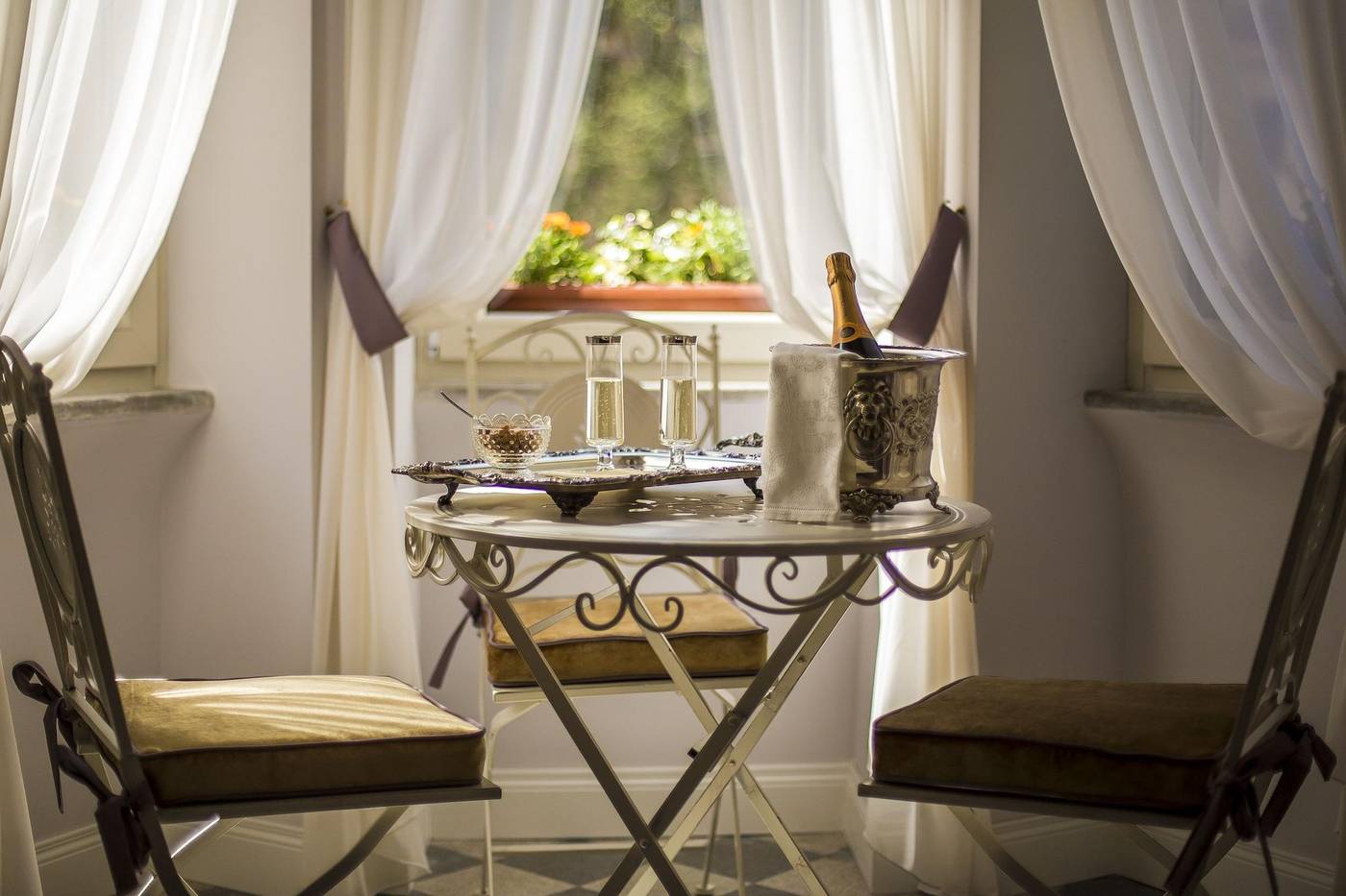 Trastevere-Royal-Suite-Room-5