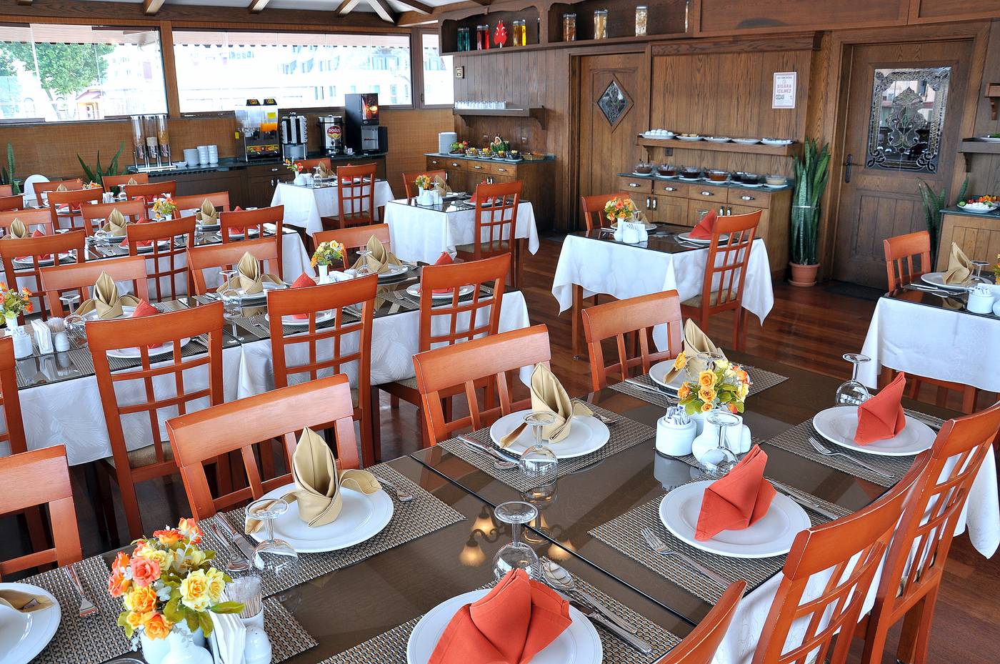 Centrum-Hotel-Restaurant-33