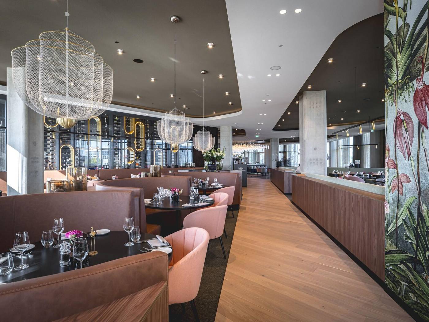 Van-der-Valk-Hotel-Amsterdam-Zuidas-Restaurant-14