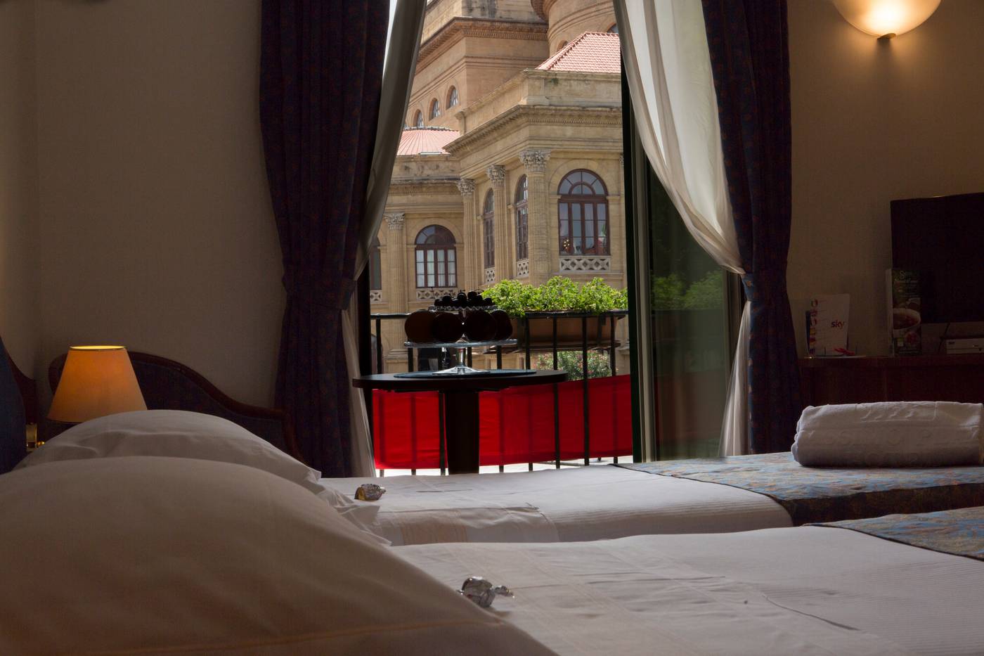 Massimo-Plaza-Room-15