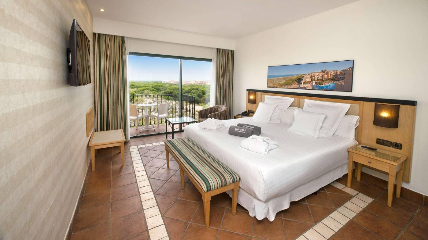 Barcelo-Punta-Umbr----a-Mar-Room-35