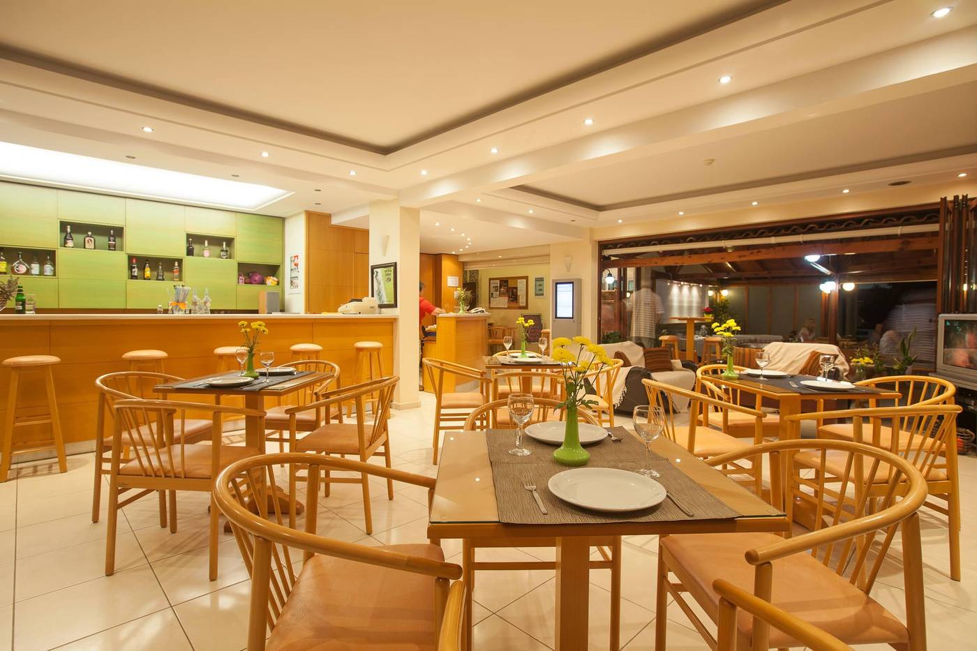 Dimitra-Hotel-Apartments-Restaurant-34