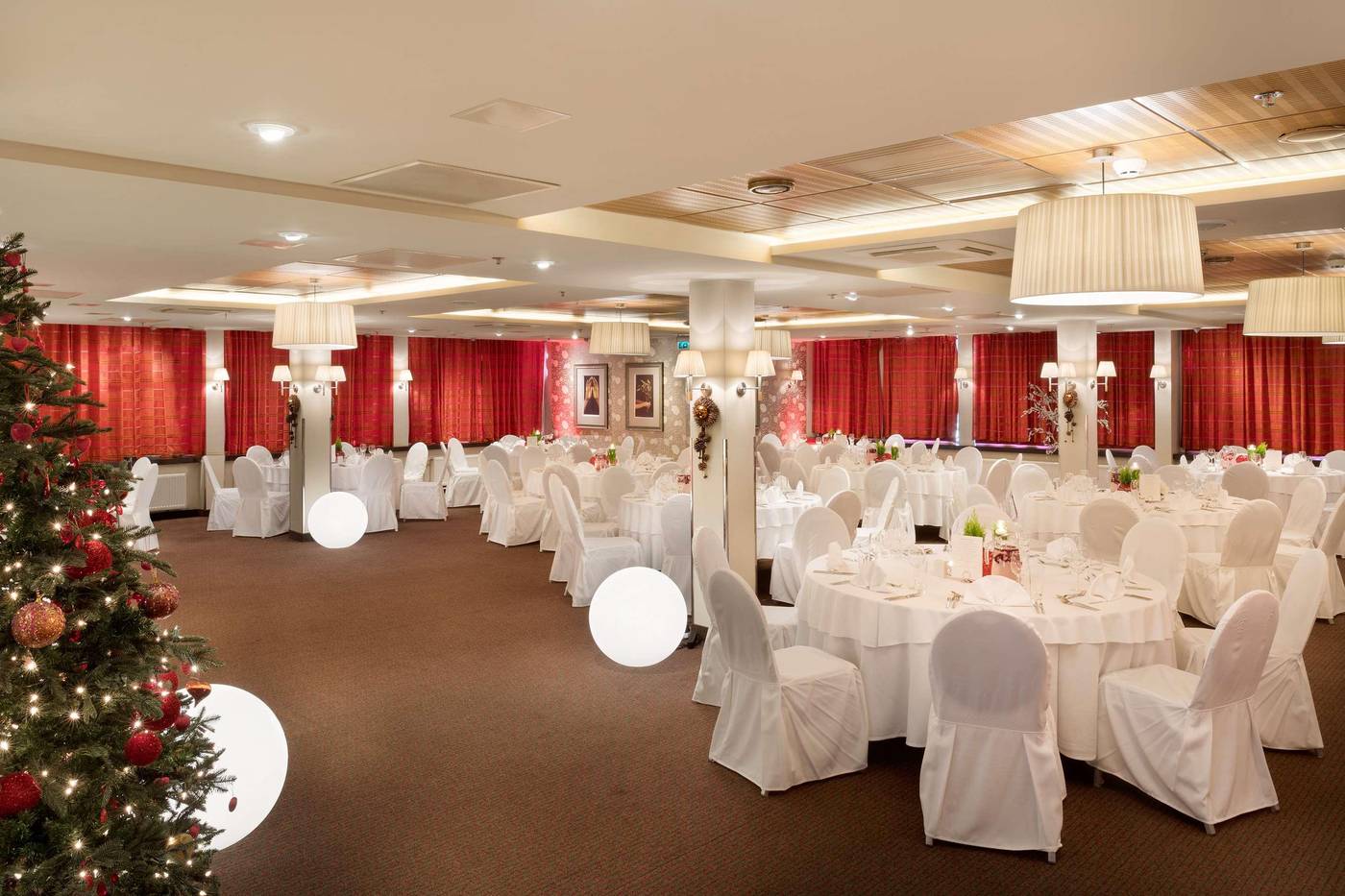 Radisson-Blu-Hotel-Olumpia--Restaurant-51