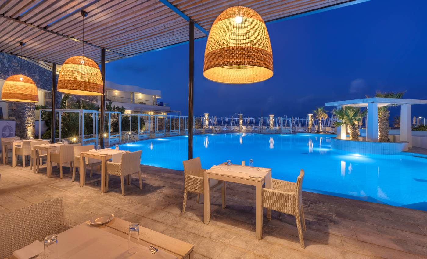 The-Island-Hotel---Adults-Only-Restaurant-17