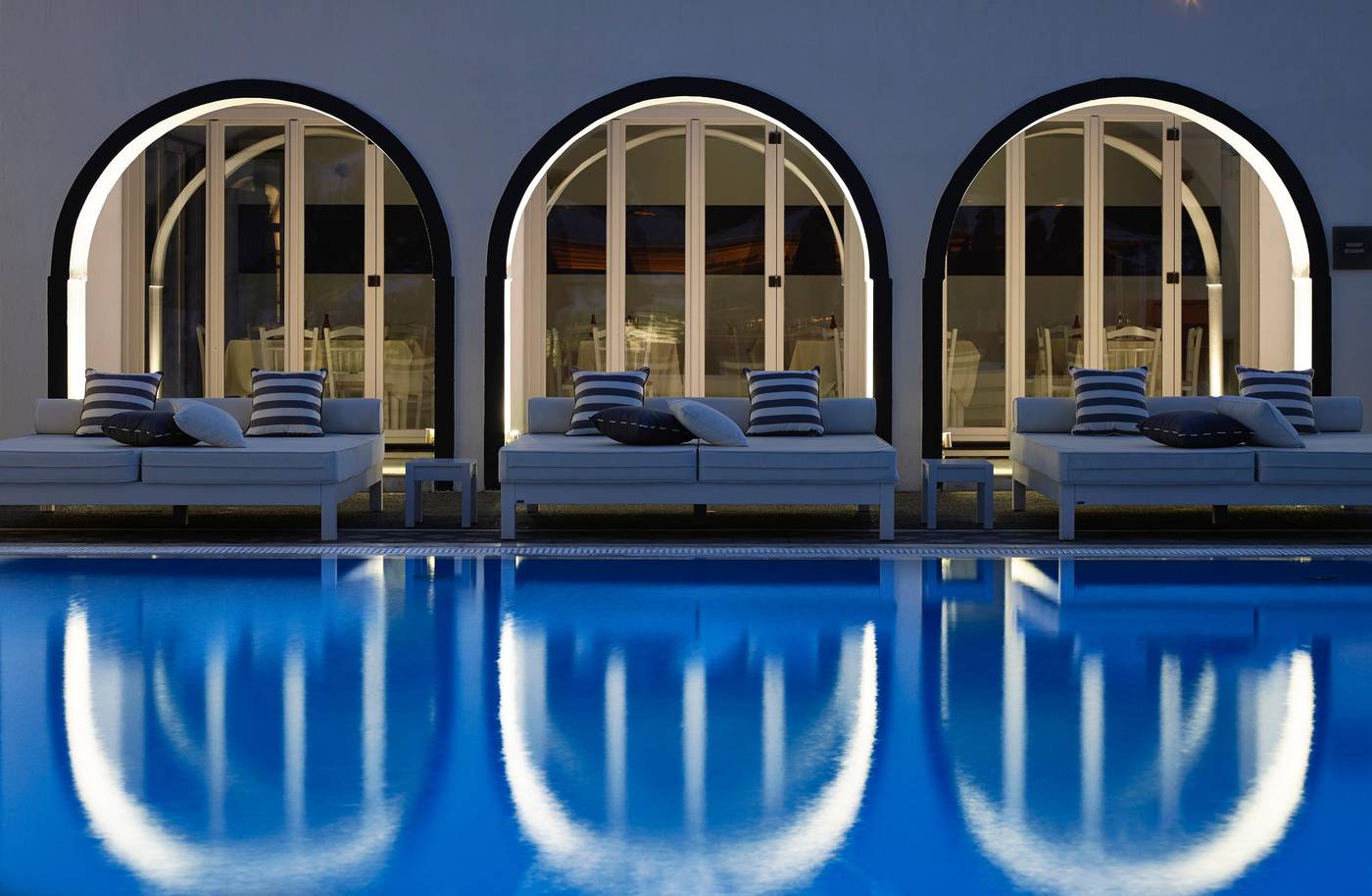 Kalisti-Hotel---Suites-Pool-65