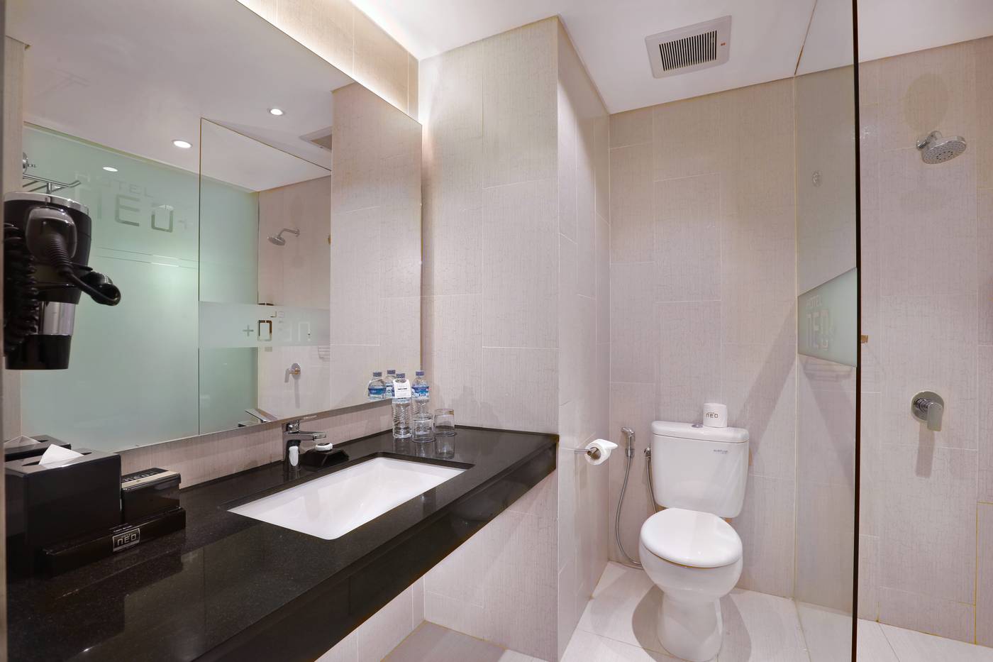 Hotel Neo+ Kuta Legian by ASTON-Indonesia-Kuta-Room-8
