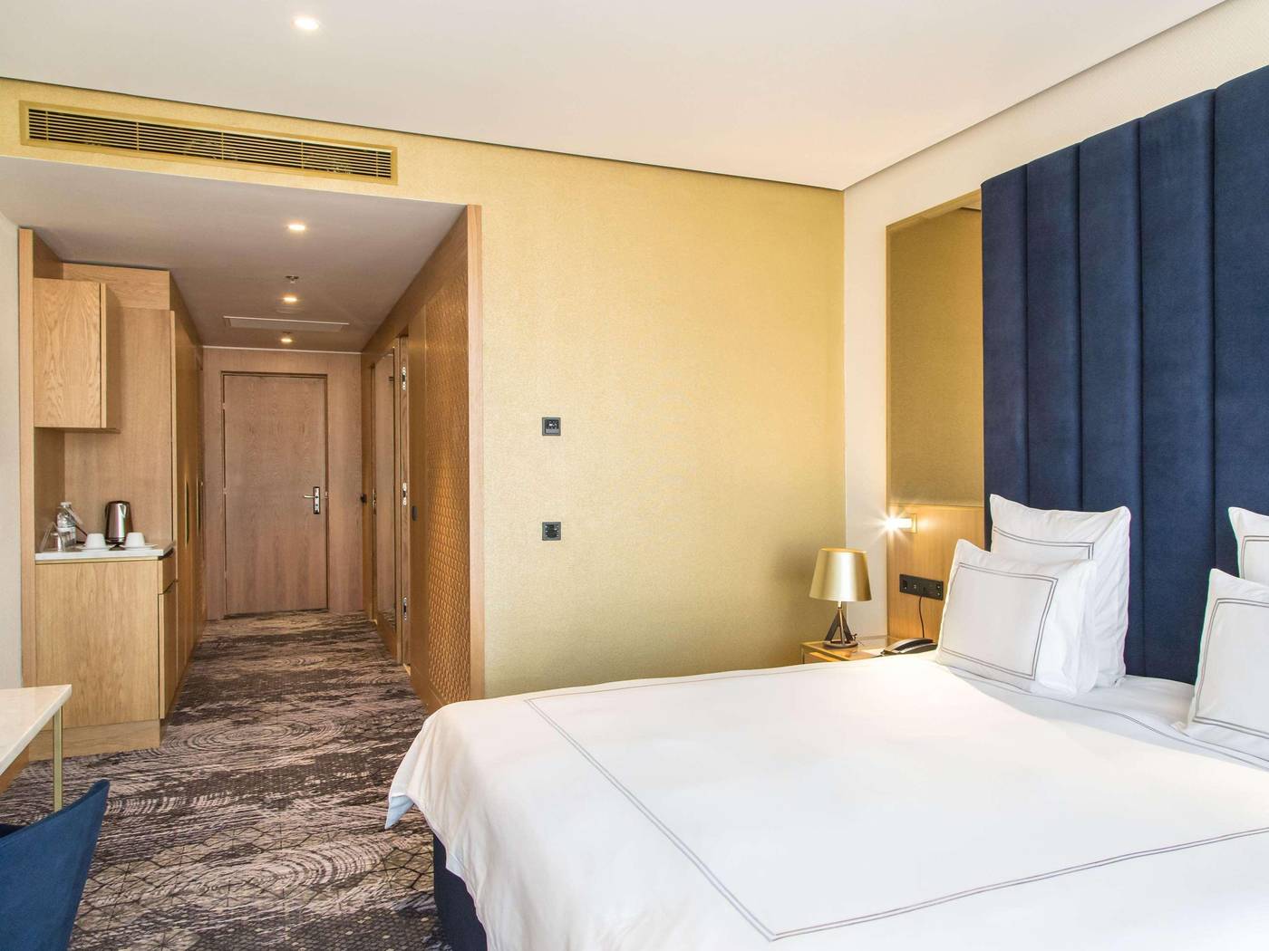 Swissôtel Sarajevo-Bosnia & Herzegovina-SARAJEVO-Room-10