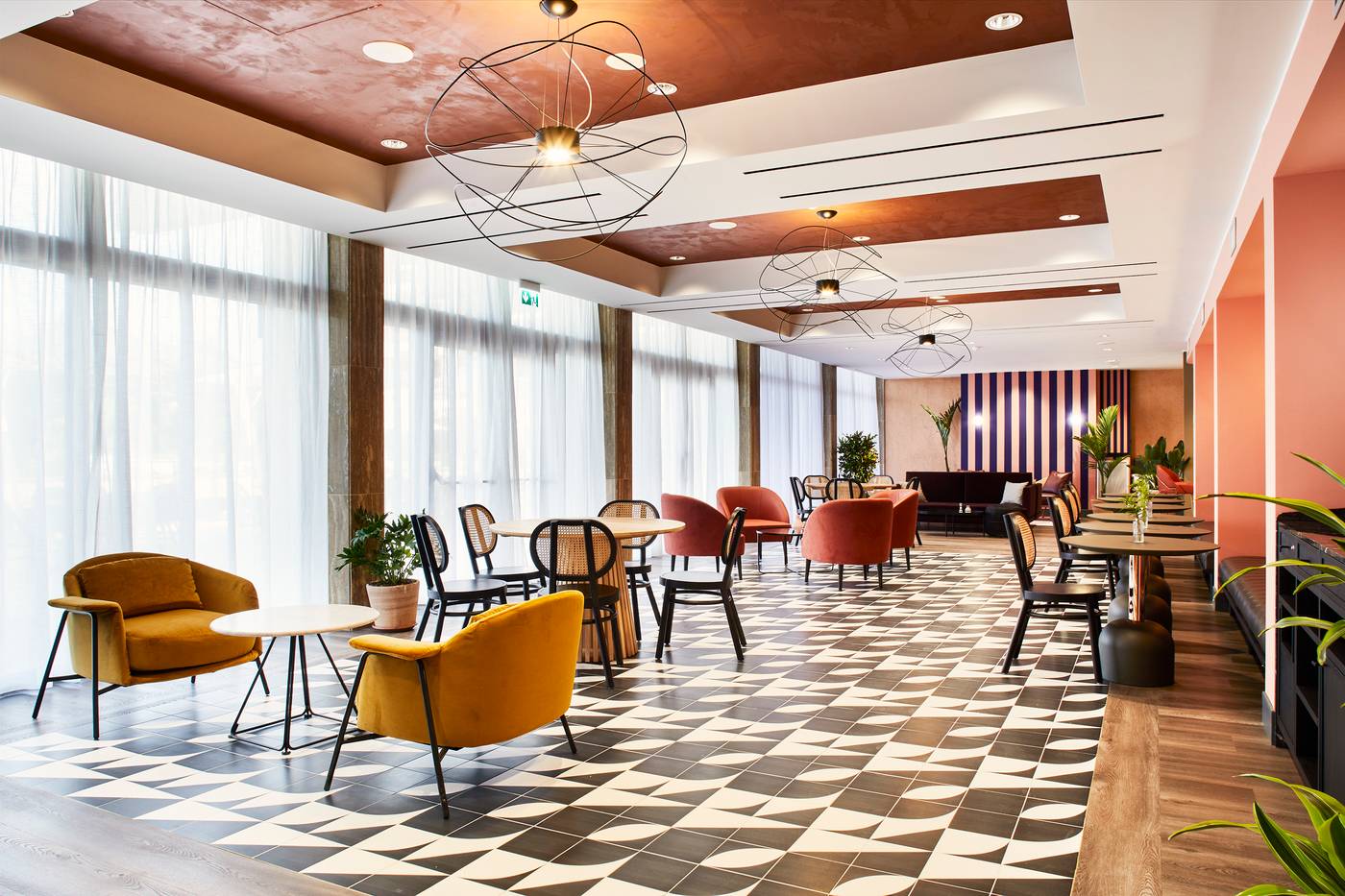 Villa-Pamphili-Lobby-15