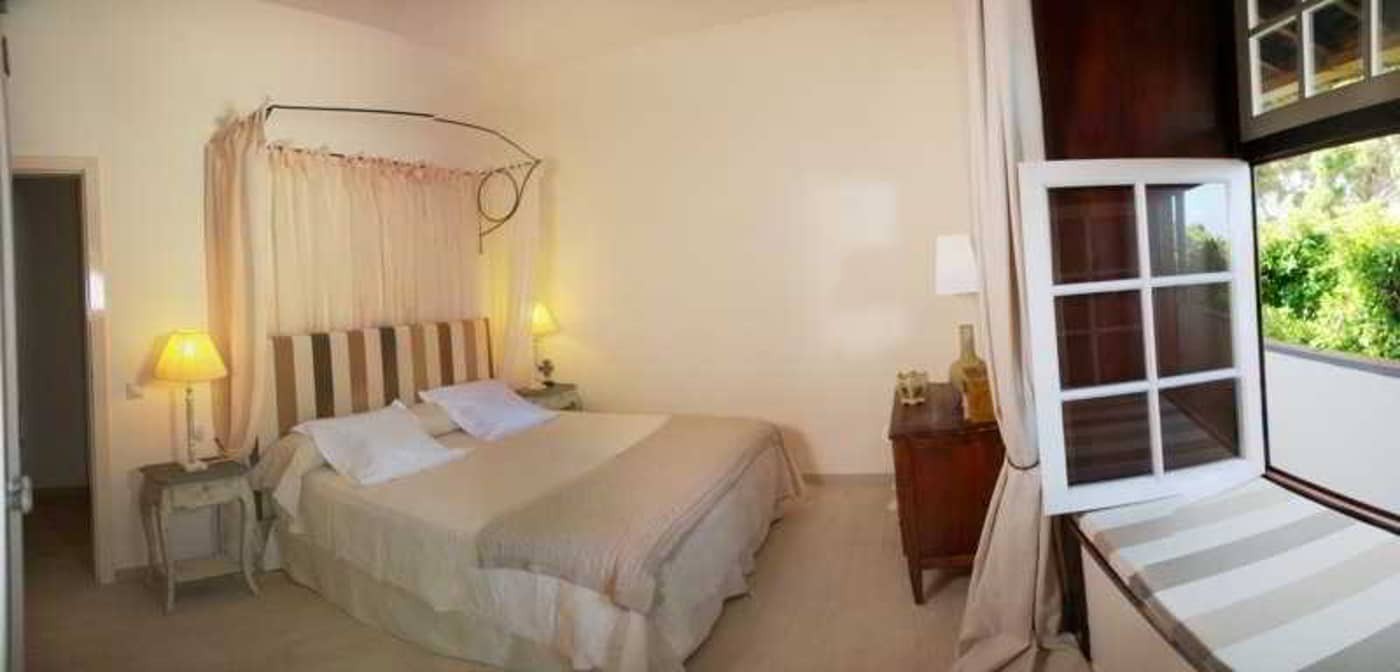 Isla-Baja-Suites-Room-12