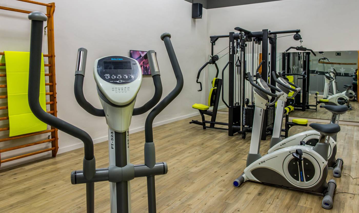 Golden-Acqua-Salou-Sports-and-Entertainment-43