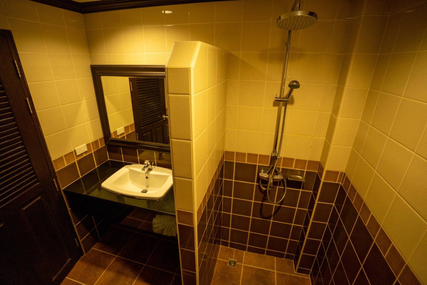 Am-Samui-Palace--SHA---Room-30