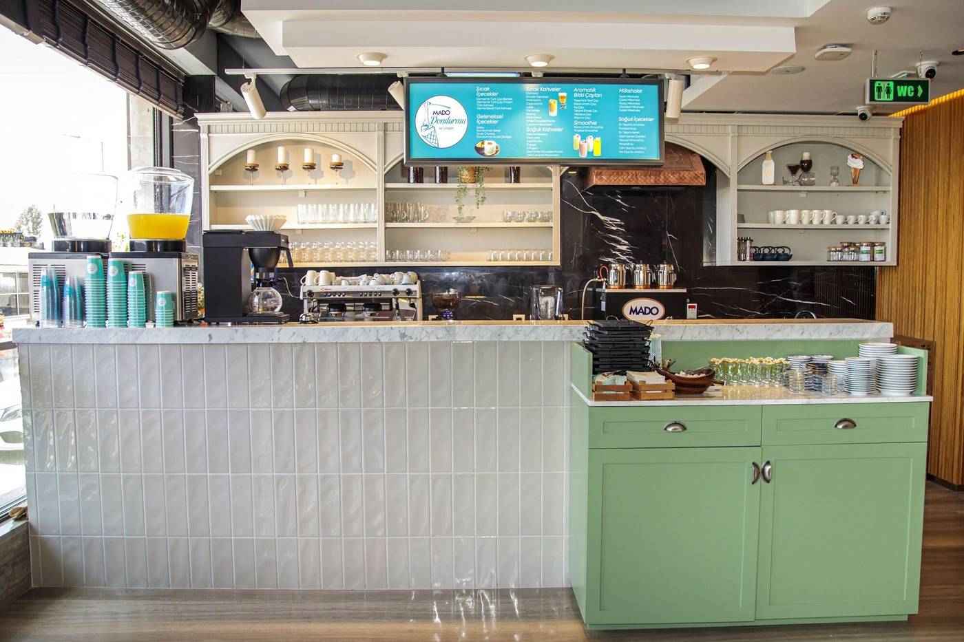 Dosso-Dossi-Hotels-Yenikapi-Lobby-14