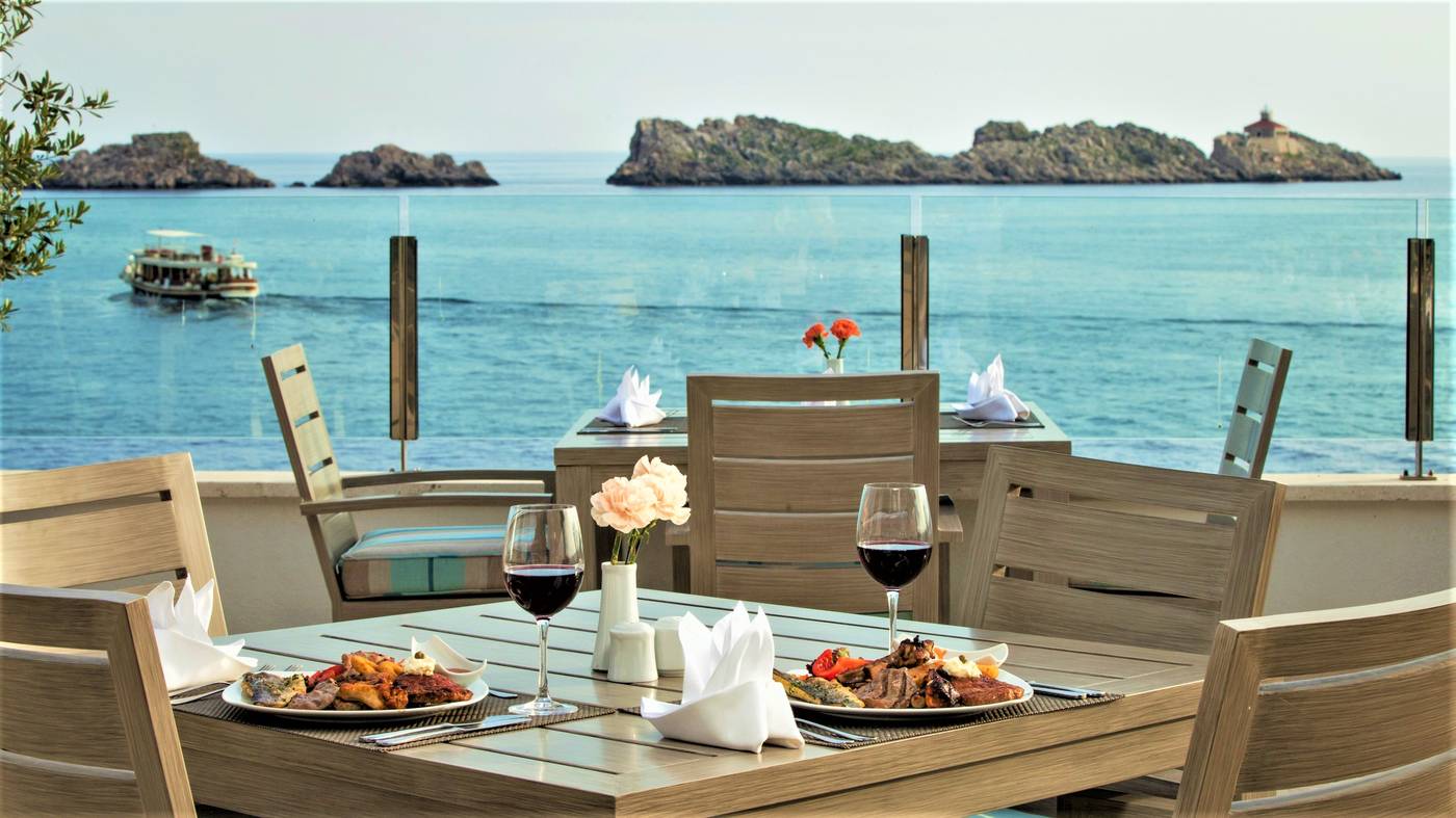 Hotel-Royal-Ariston-Restaurant-58