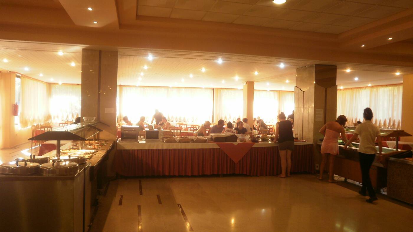 Livadi-Nafsika-Restaurant-14