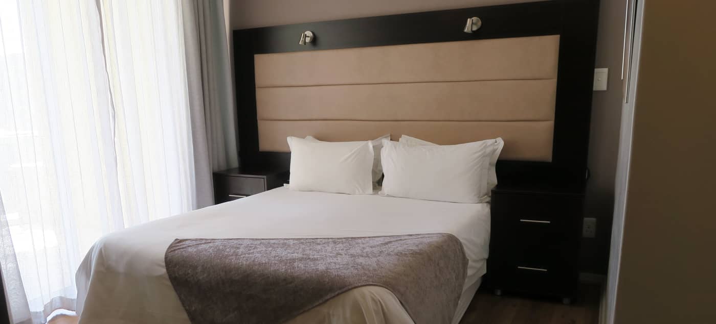 Lagoon-Beach-Room-50