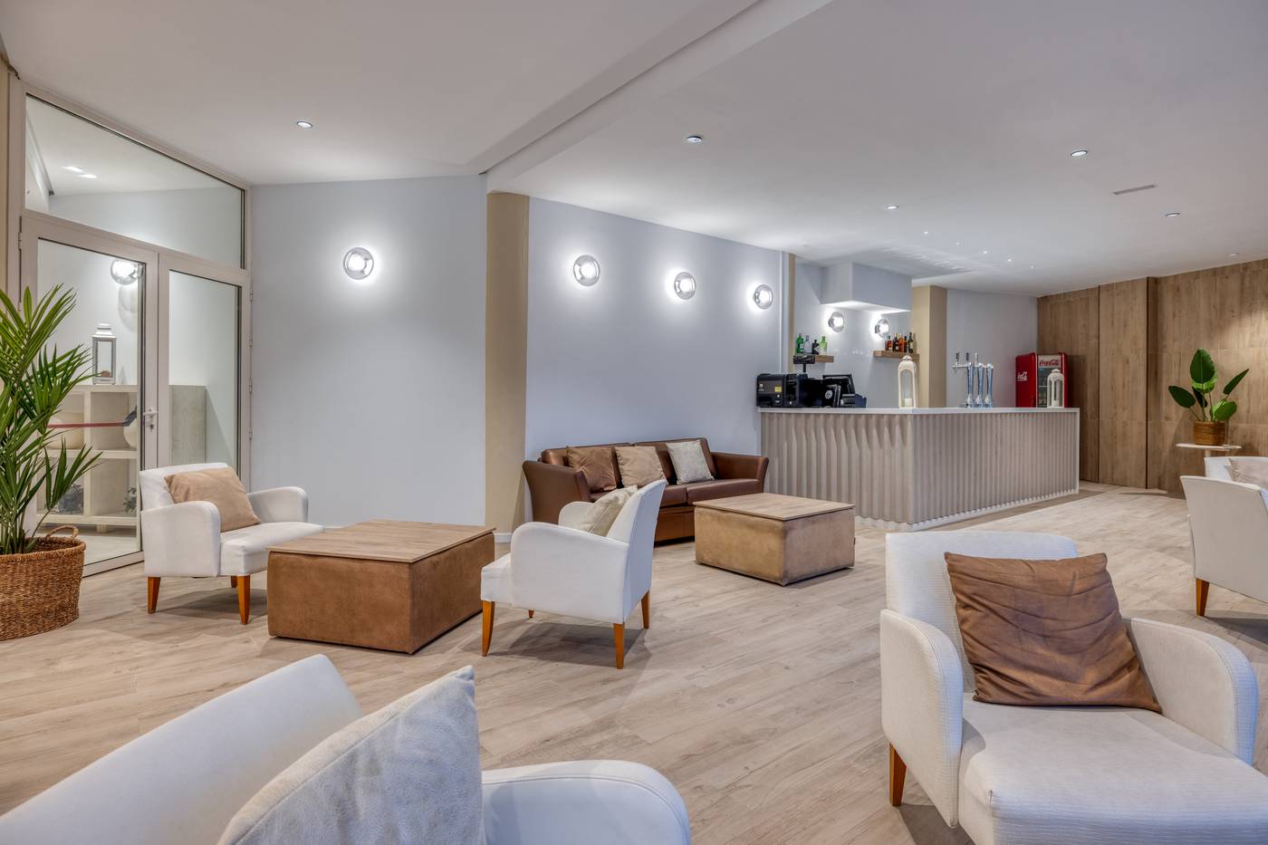 Ohtels-Gran-Hotel-Almeria-Bar-32