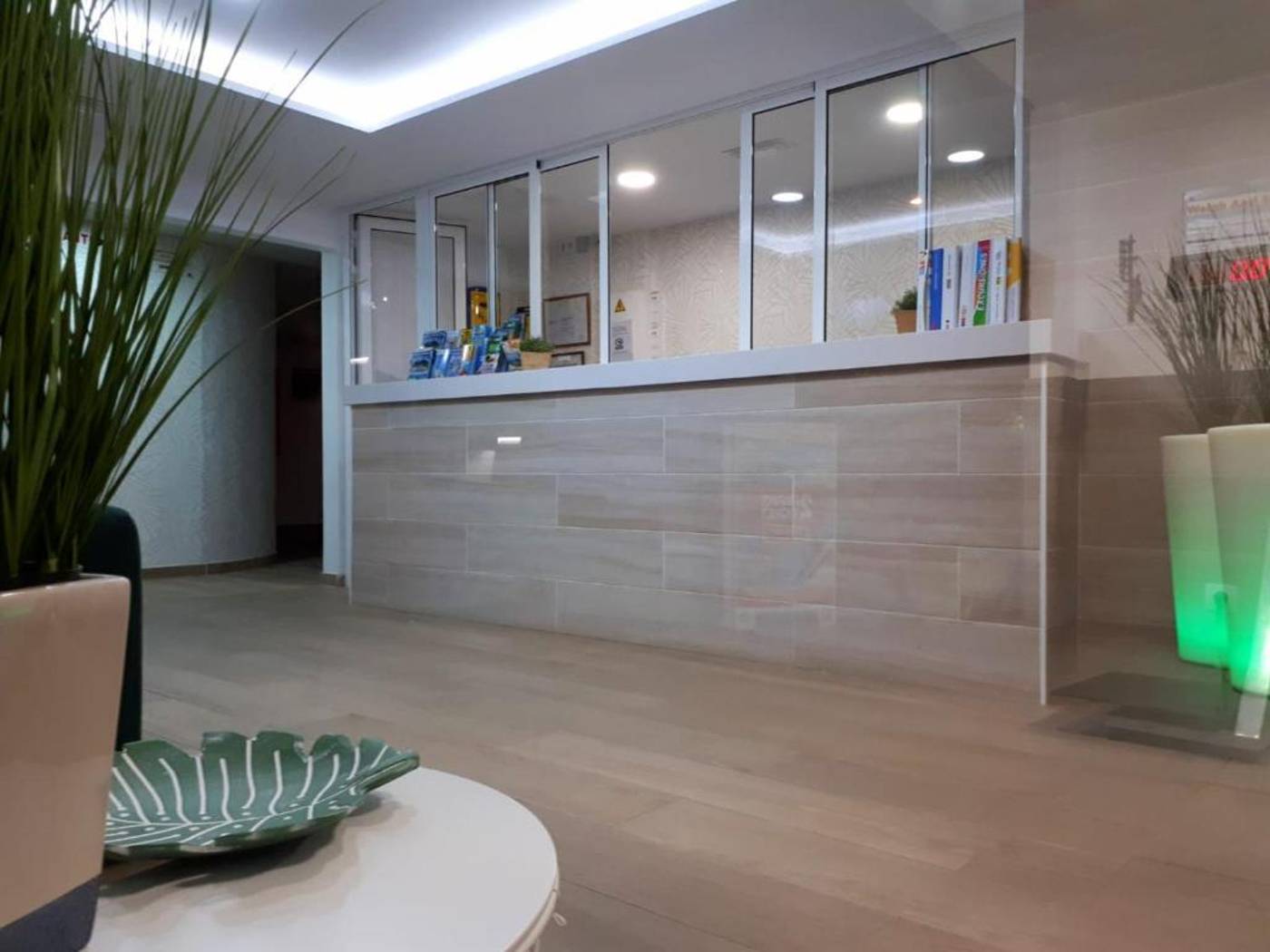 Los-Aguacates-Lobby-25