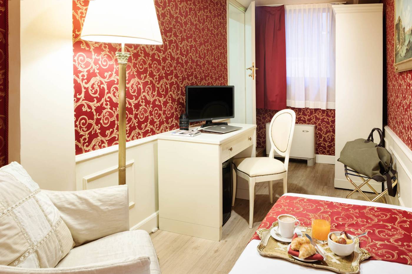 Duodo-Palace-Room-47