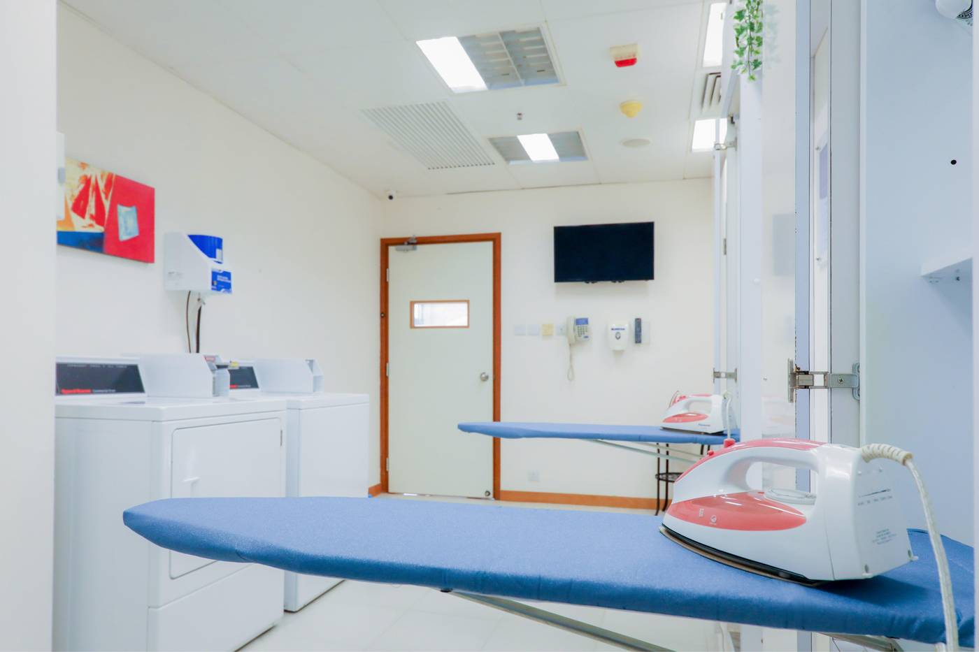 Holiday-Inn-Express-Causeway-Bay-Hong-Kong-General-view-37