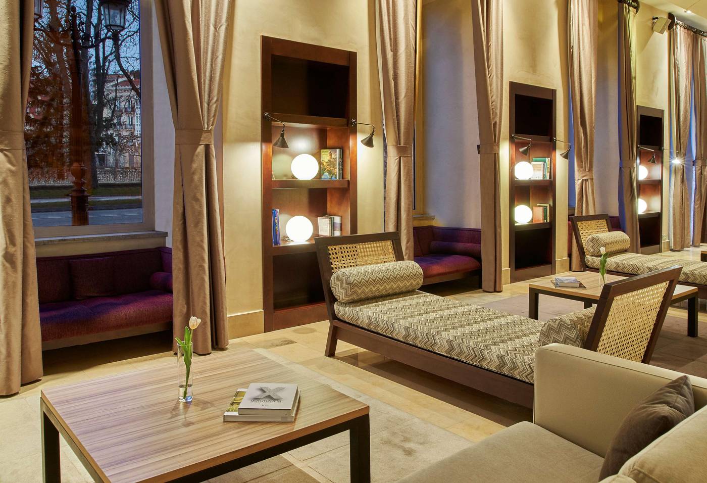NH Collection Palacio de Burgos-Spain-BURGOS-Lobby-6